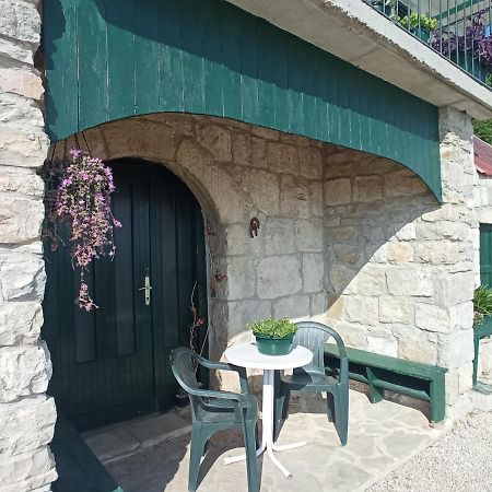 Apartman Anna Podstrana Exterior foto